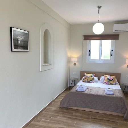 Porto Giardino Apartments Kypseli エクステリア 写真