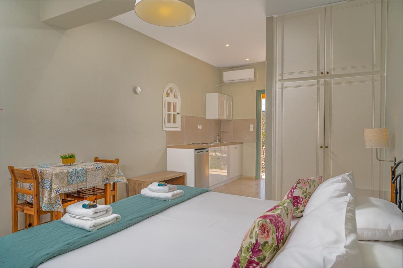 Porto Giardino Apartments Kypseli エクステリア 写真