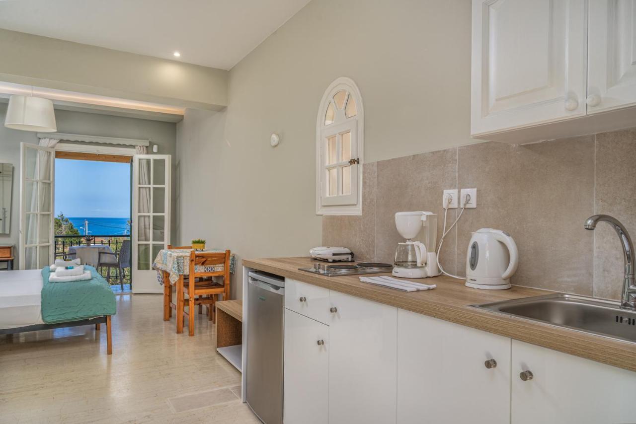 Porto Giardino Apartments Kypseli エクステリア 写真