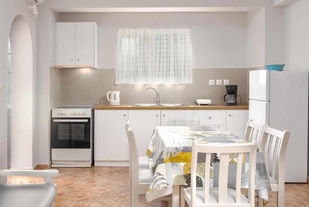 Porto Giardino Apartments Kypseli エクステリア 写真