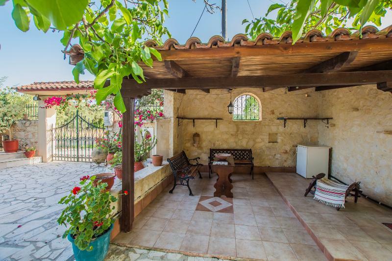 Porto Giardino Apartments Kypseli エクステリア 写真